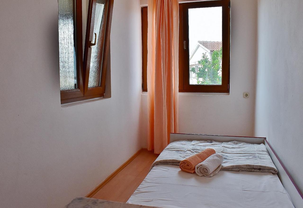 Apartament Banjol Exterior foto