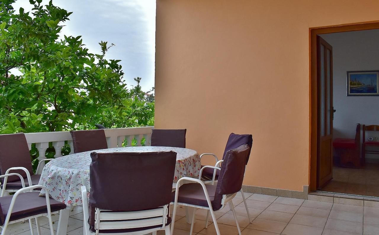 Apartament Banjol Exterior foto
