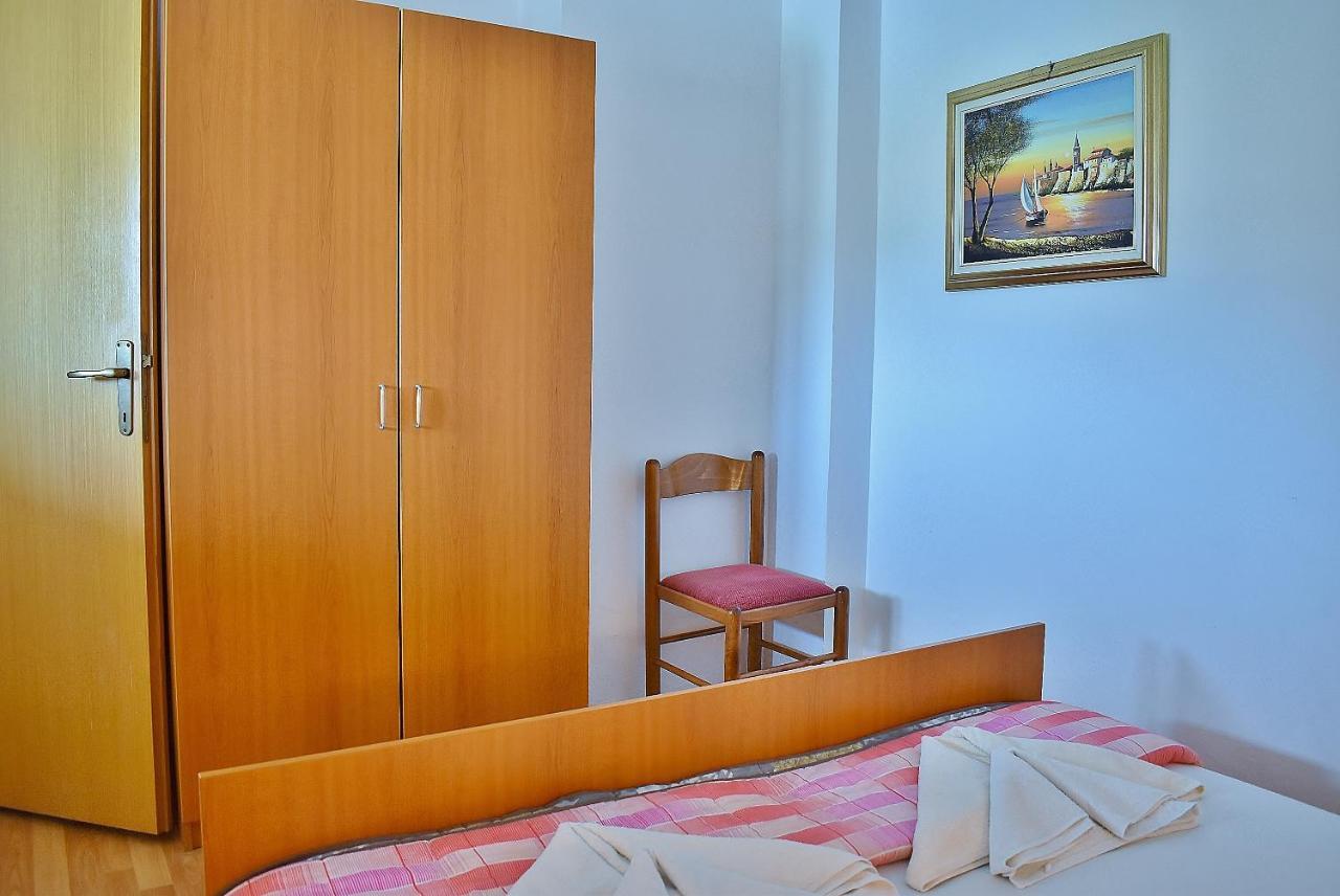 Apartament Banjol Exterior foto