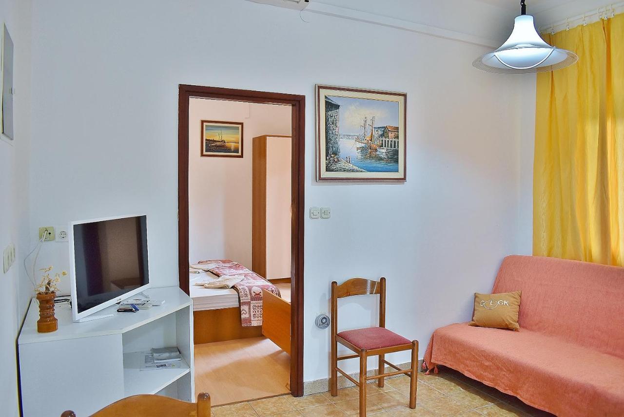 Apartament Banjol Exterior foto