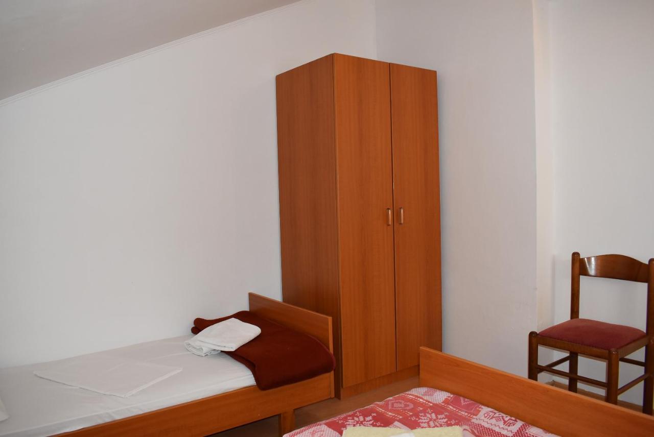 Apartament Banjol Exterior foto